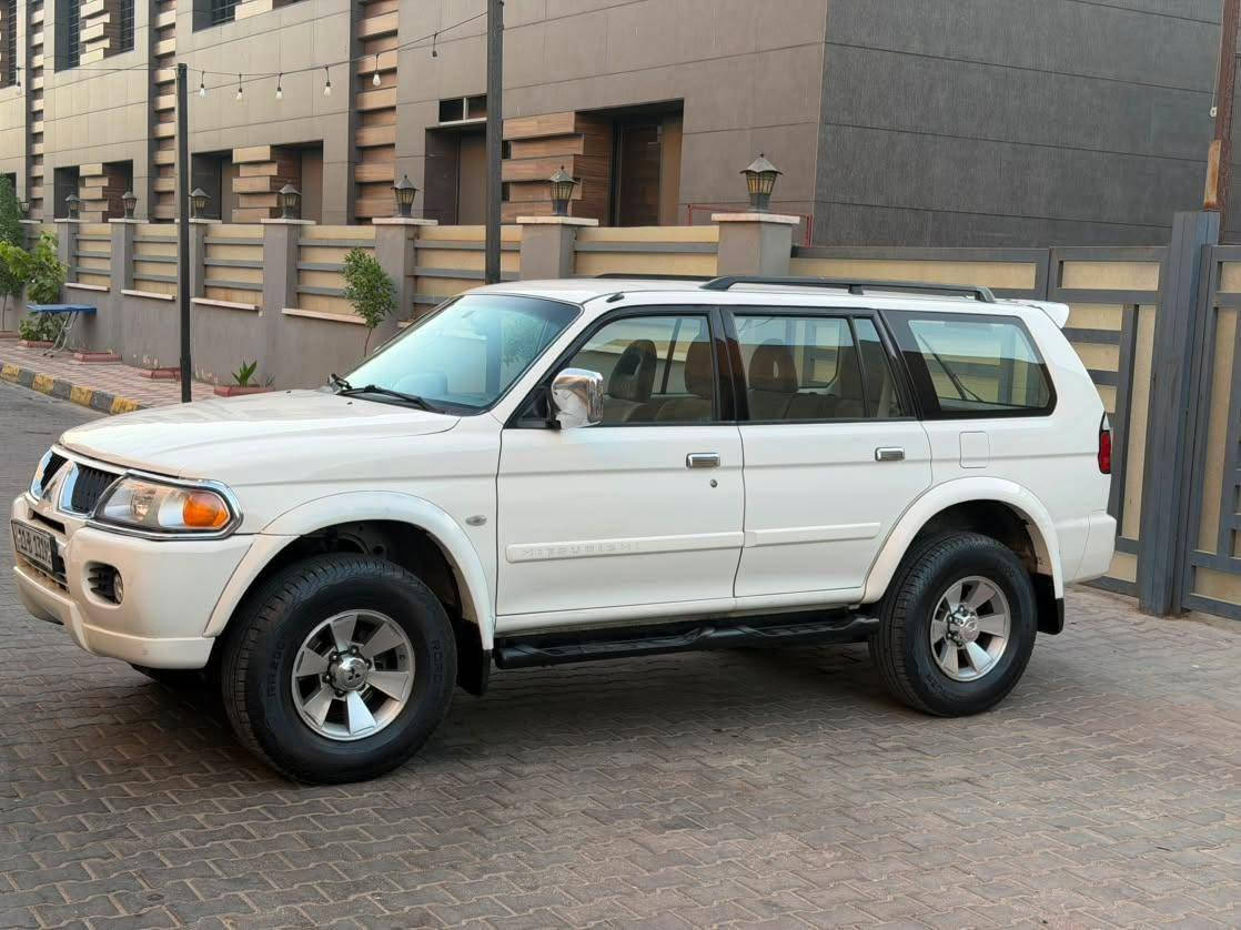 🚗 نانتيفا (Nativa) موديل 2008 للبيع
المواصفات والتفاصيل:
المواصفات: خليجي (بدون حادث).
الرقم: بغداد (الجديد) + هزّة جديدة.
الوضع العام: سيارة نظيفة جداً وجاهزة من كلشي.
المحرك والجير: كير ومكينة جُدد.
الصدر: صدر أمامي وخلفي جديد.
الإطارات: تخم تاير جديد.
** التبريد:** شغال وممتاز ❄️.
السنوية والملكية: باسمي  وتحويل ثاني يوم 📑.
المكان: بغداد.
السعر: 118 ورقة ($11,800) وفيها مجال بسيط للطيبين.
للتواصل والاستفسار: 📞 *********** بغداد, العراق
