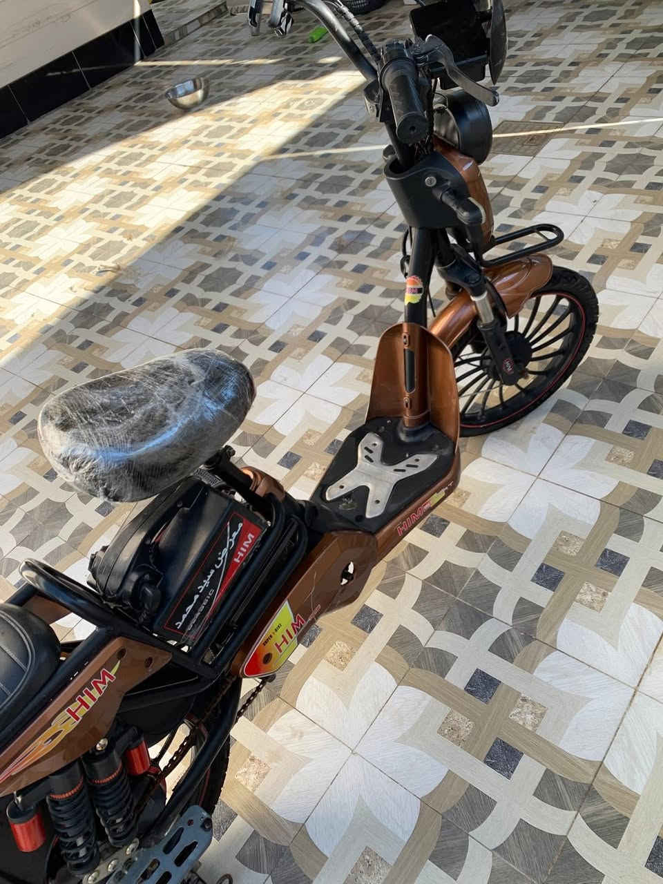 يا الله وعلى بركة الله
سلام عليكم دراجة شحن موديل ٢٤ بصمه تشغيل عن بعد بطاريات فول عل فحص جدد شادهن شرط الفحص كهربائيات كلها شغالة دبل إشارة اشاير امامي خلفي كله شغال سرعه بلادية مكفوله نضافه ٩٧ بلميه 

مكاني ديالى بعقوبه السعر ٢٥٠ وبي مجال حك الجية اتصل عل رقم وادلل ***********
