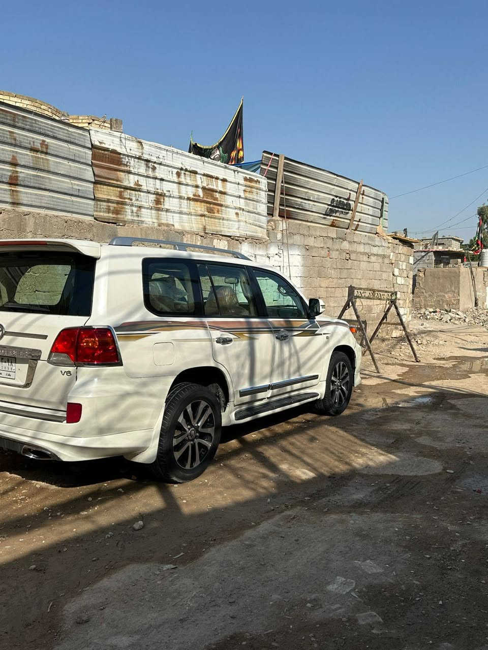 السلام عليكم الاندكروز 2009 محدثه 15رقم بغداد بصمه سياره بيه صبغ بجاملغ ليمن كد شبر ولباقي كفاله عامه بسمي تحويل بنفس اليوم
مكان سياره بغداد الشعب حي البساتين 
السعر 255ورقه وبيه مجال حك جيه 
الرقم الهاتف ***********علي لفريجي 
الرقم ***********كرار لفريجي
