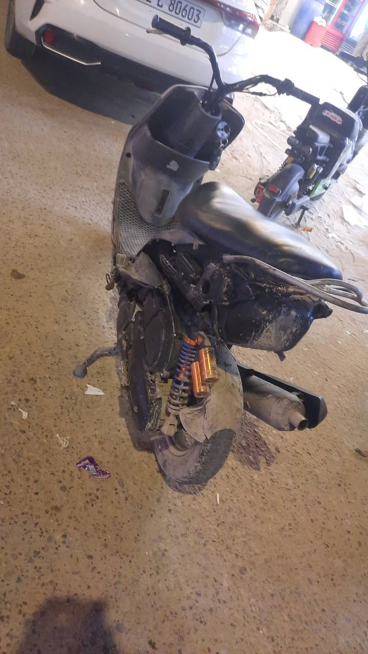 ابو الخصيب 
دراجه بلاديه سلف وهندر 
سعر ٥٠٠ 
***********
