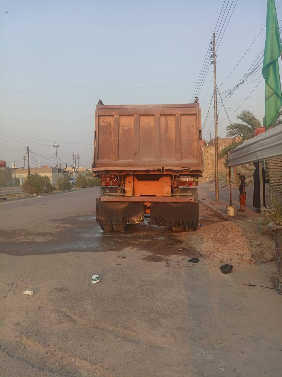 سلام عليكم للبيع عربانه قلاب كونته المانيه تخم تاير مكفوله كفاله عامه شراي يدك عله هاذه لرقم *********** واتساب فقط
