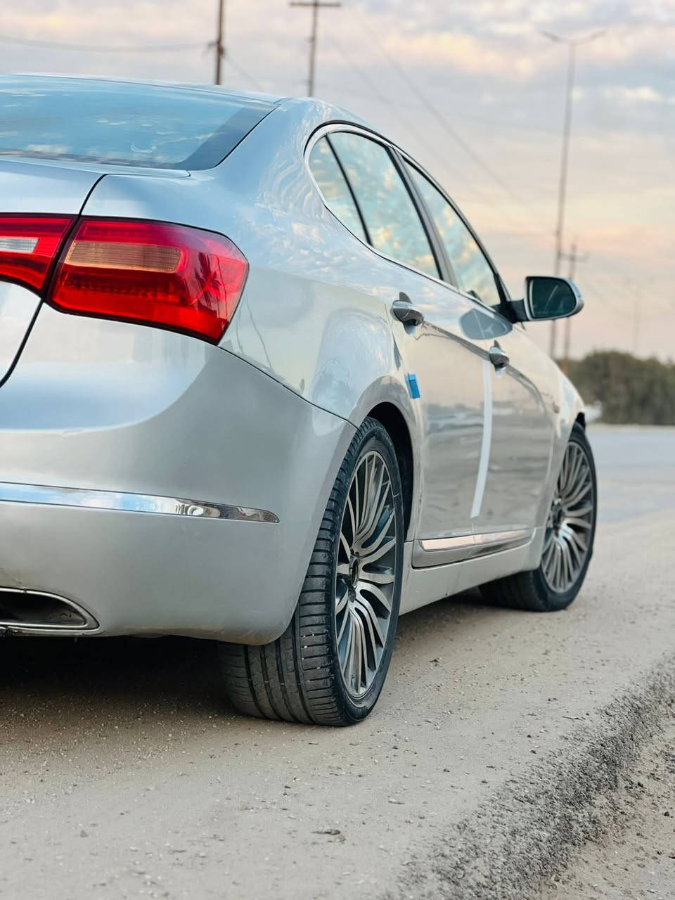 سلام عليكم سيارة للبيع كادنزه. موديل 2010 سيارة جاهزة كير مكينه تخم تاير حداديه كفاله تبريد تدفئه جاهزة سيارة بيها قطعتين صبغ بدون دواخل السعر 94 وبيها مجال بسيط الستفسار***********
