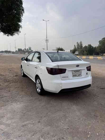 يالله جمعه مباركه. موديل 2011عدي كيا سراتو خلجي فول موصفات بسمي اشتري يريد وكاله وتحويل اني حاضر سياره مكينه 1600دوش تبريد ثلج داخل احمر سعر 73قفل قفل قفل قفل جو سوك عارض سياره بيه جاملغ وبنيد بدون شاصي مكفوله دواخل مكفوله سعر 73قفل تصال ***********
