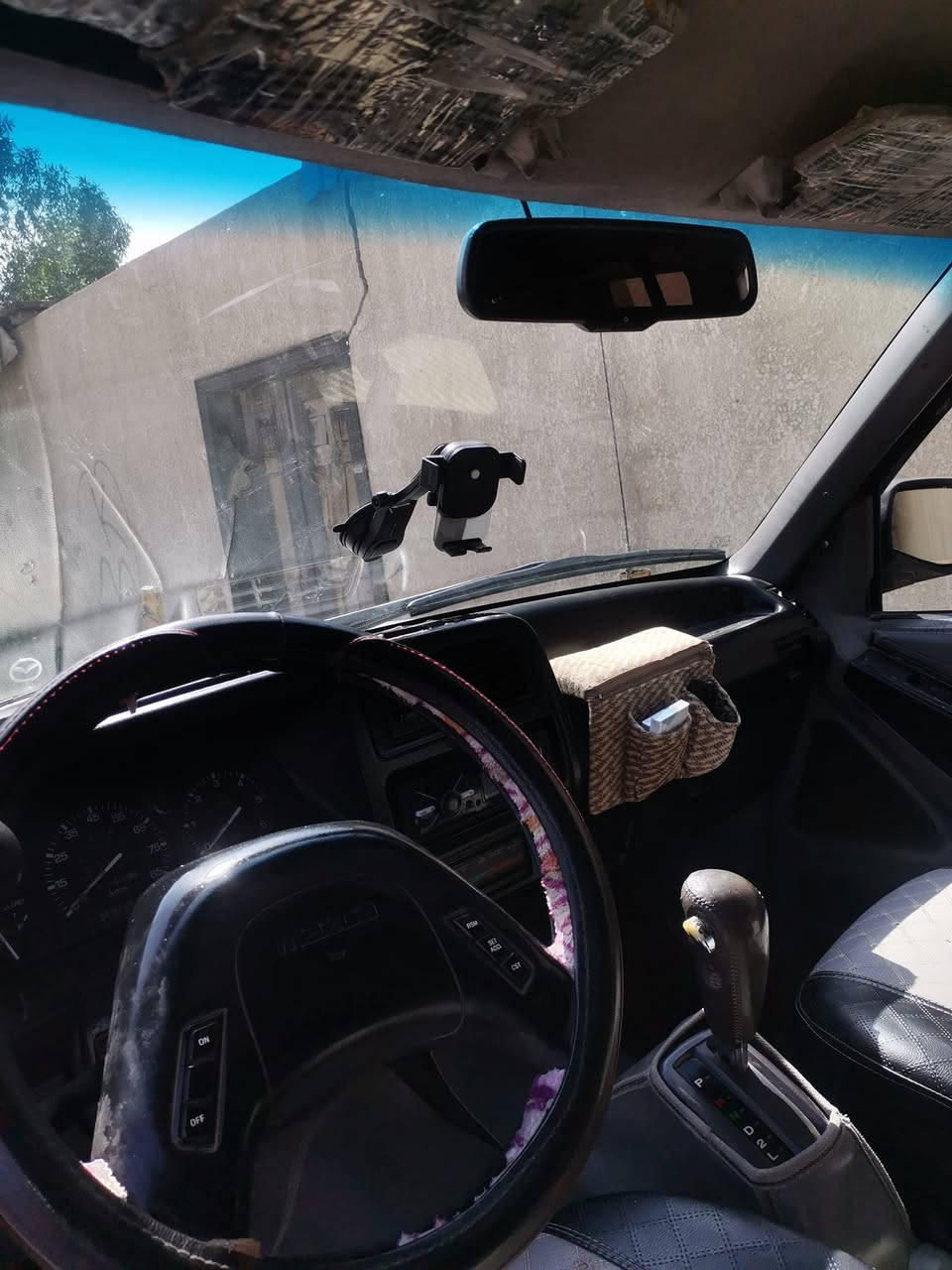 سلام عليكم سياره مازده عليه جاهزه كير مكينه صدر كهربأيات نعمه من الله السياره كله غراضه اكس ابلور فورد السعر ٤٠ وبيه مجال *********** سنويه لل ٢٩ بسم جيراني رقم صلاح الدين.... ترايك وين يعجبك سنتر لوك ريمونت.. عنون بغداد الرحمانيه الشعله
