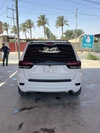 جراند شيروكي • ٢٠٢٠ • بلاك توب