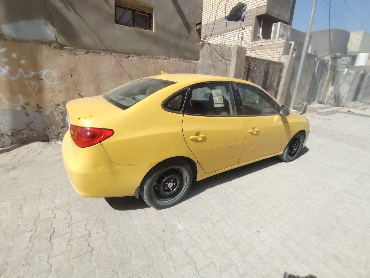 السلام عليكم للبيع هونداي النترا صابونه 2011 فتحه دكشن عالي تبريد شغال مكينه وكير  تخم تأير جديد حداديه خلفيه جديده اماميه نص عمر سياره جاهزه ماعايزه الف بيه تجيه صوب السايق رقم نجف دولي بسمي السعر 78 وبيه مجال قليل *********** مكان السياره نجف مناذره عمود 93
