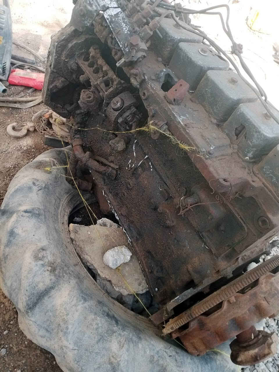 3 محركات متروكه سعر 750 تواصل *********** ديالى ناحيه العظيم
