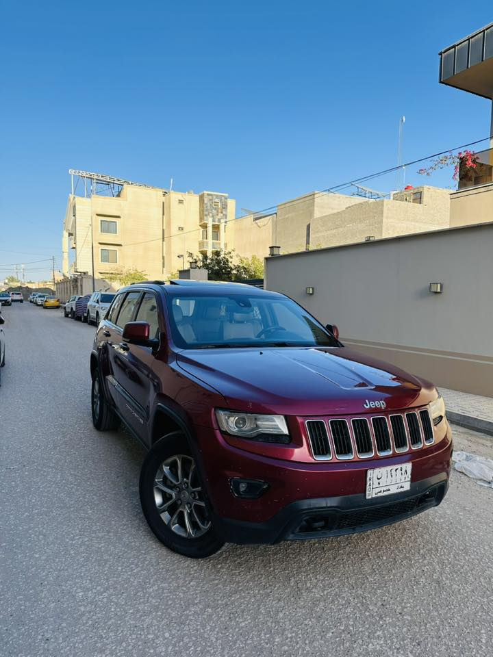 السلام عليكم جيب موديل 2014 وارد خليجي 6 سلندر مكفولة من صبغ والتبديل بارد فقط سونار موضح ب الصور ادامة كاملة للمكينه وحدادية وتخم تاير السيارة فتحة بيه واشاير ب المري وشفتات سترين تدفئة ب الكشن مكانه بابل سعره ١٩٥ وبيه مجال للشراي 
***********
