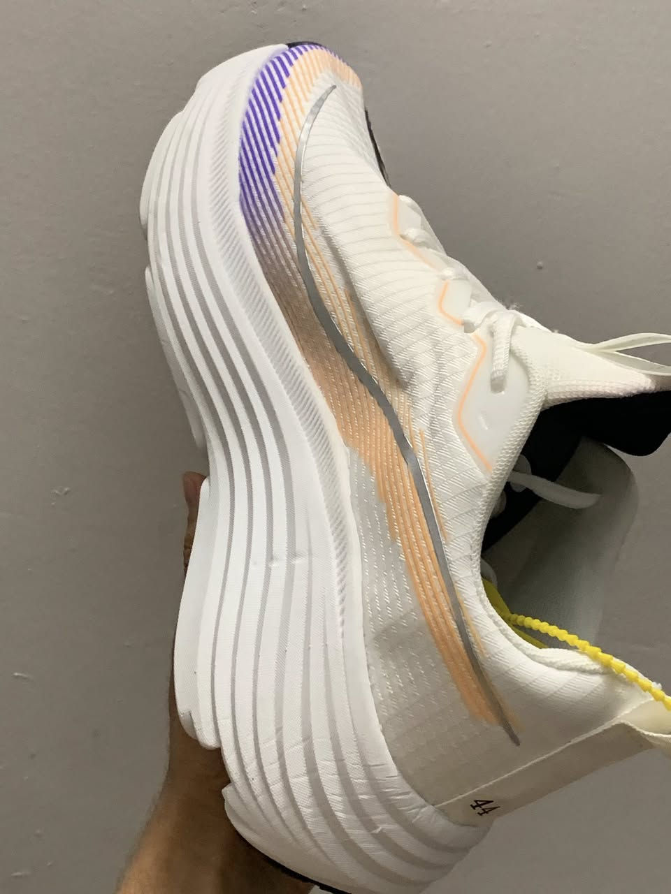 قياس 44 السعر 15 الف مرتب وكوالتي روعة
@إشارة


**إذا كنت صاحب هذا الإعلان وتريد حذفه لأي سبب، رجاءا أرسل رسالة إلى الدعم الفني**