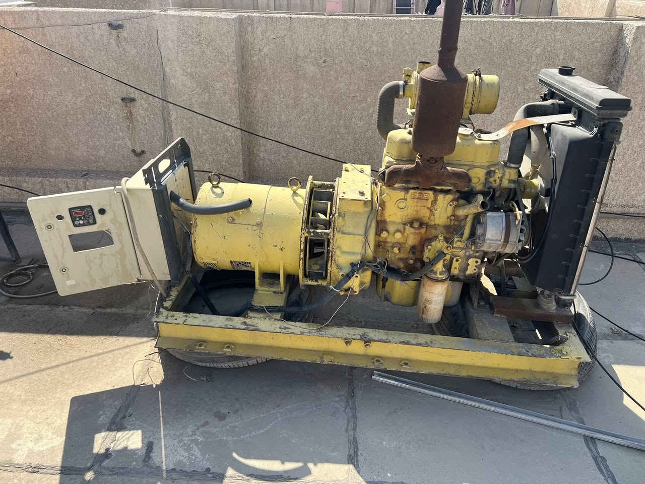 للبيع مولده نضيفه محرك برغي ممفتوح بيها ٢٠ كيفي برودكشن كامل اصحاب الخبره يعرفوها للاستفسار***********
