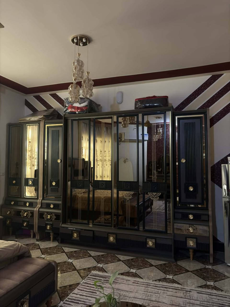 للبيع ٩ غرفه نوم تركي سعر مليونين
*********** للإستفسار 
فلوجه الجغيفي الثانيه
