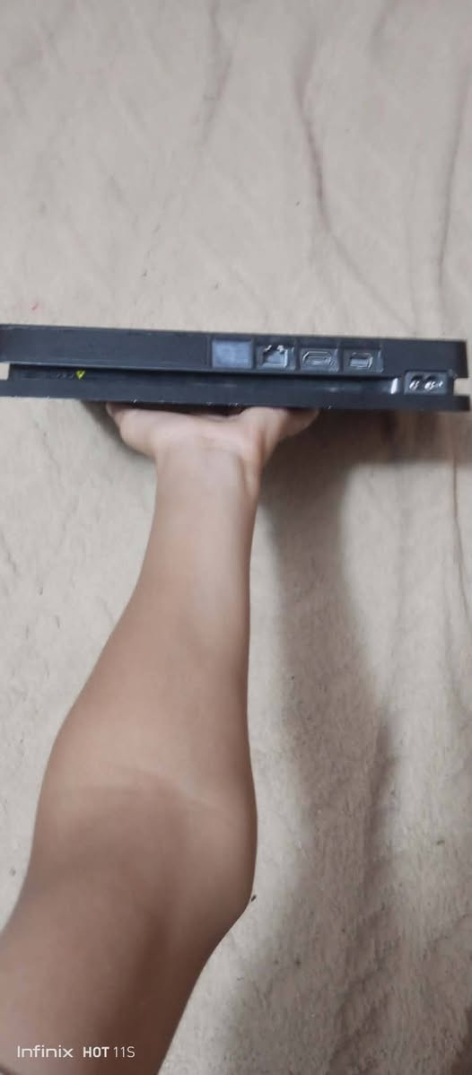 سلام عليكم بلي4 مهكر لوك ستيكر كامل ملحقاته ذاكرة 500g نظام 12.52 
الالعاب 
god of war1+2+2018
tekken7
fc26
tom and gery
وبعد كم لعبه 
سعر325 مكاني كربلاء


**إذا كنت صاحب هذا الإعلان وتريد حذفه لأي سبب، رجاءا أرسل رسالة إلى الدعم الفني**