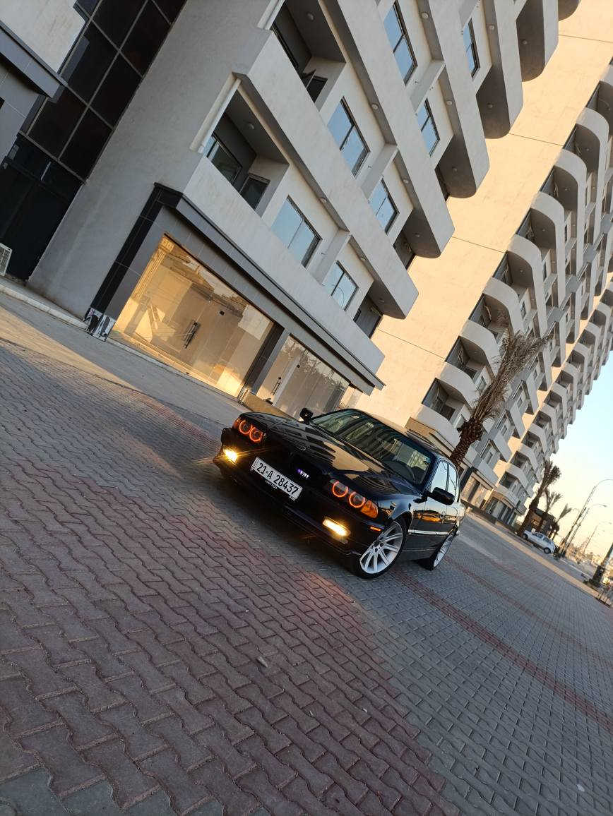 للبيع bmw e38 728  1997حجم محرك 6سلندر سيارة متعوب عليها كلشي اكو بلسوك نظافه يحكم سيارة بدون حادث صبغ للجمالية رقم سليمانية باسمي تحويل وكالة مباشر كير محرك بشرط بلكارتون سيارة داخل صحراوي تايرات جديد لايت زينون اصفر بلادي سعر 110 بي مجال قليل اذا مايعجبها اكو بلسوك ارخص تحياتي للجميع *********** كركوك, العراق
