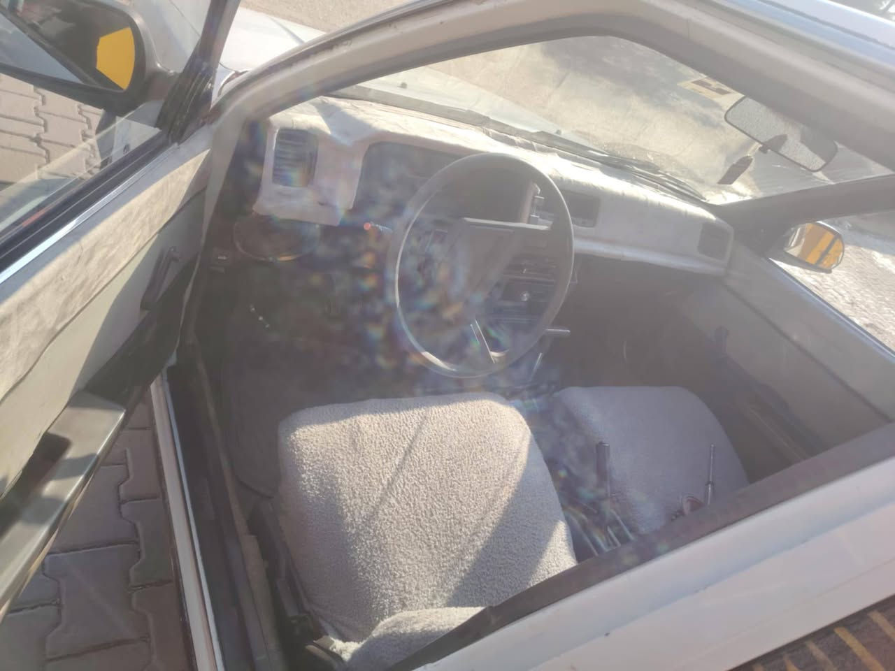 تویتا کرونا 84 کیر محرک شرط
کوبن بە نزین  بی  تایر جدید صدر جدید
سنوی منتهی 21 عینوان کرکوک  

***********
