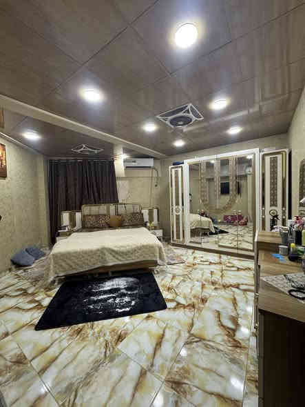 ✍️ شقة مؤثثة للبيع سرقفلية طابق أول ( فوق الأرضي )
في شارع فلسطين قرب مثلجات نادية ↘️↘️↘️

✅  المساحة  150 متر - طابق أول فوق الأرضي 
✅  2 غرفتين نوم 
✅  استقبال 
✅  مـطبخ 
✅  2 خدمات صحية غربي - شرقي 
✅  2 بالكونـات
✅  سعر البيع سرقفلية 24 مليون 
✅  سعر الإيجار الثابت 450 ألف
✅  تـبـاع الشقـة مع الأثاث بالكامل 

☎️    ***********  واتس أب / محمد حسن
