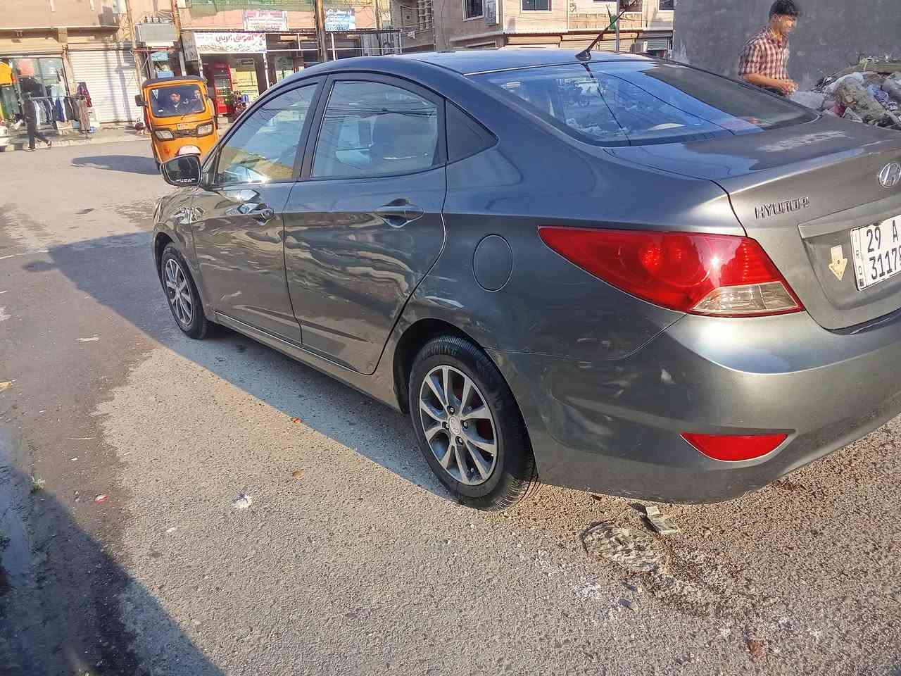 السلام عليكم أكسنت خليجي 2013
محرك 1600 بغداد شعب سريدات سعر 85 ورقة وبيها مجال بسيط جداً ***********
