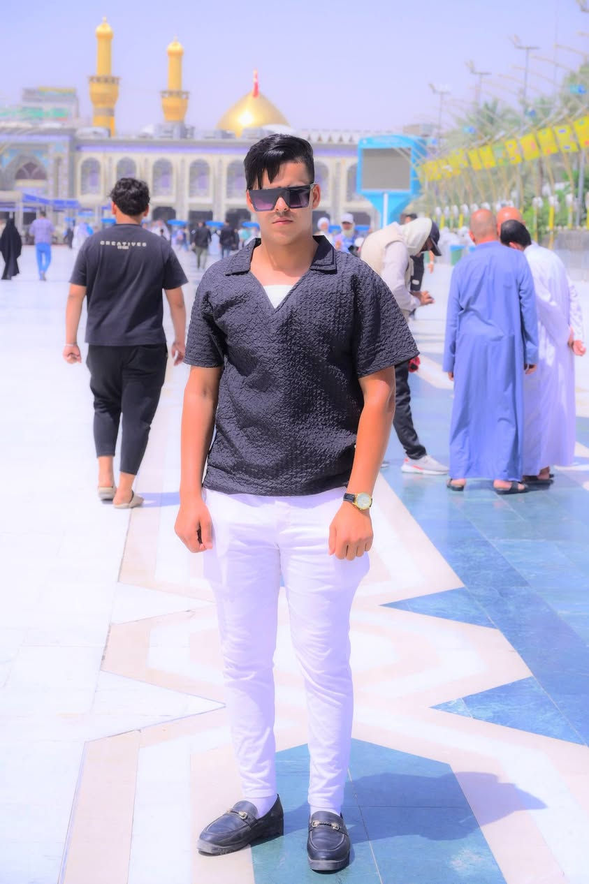 السلام عليكم يوجد كامره نيكون البيع كامله مكمله بسعر مناسب جداً والاستفادة عله رقم *********** وهاي صورته ويو جاد توصيل
