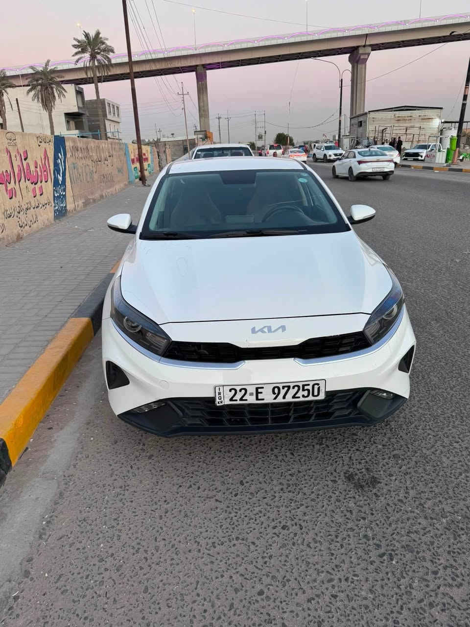 السلام عليكم سيراتو خليج 2024
محرك 200
رقم اربيل 
شاشة وكامره بلادي 
بيه بارد جهت السايق 
العنوان البصره شط العرب التنومه
السعر 170وبيه مجال قليل
***********
