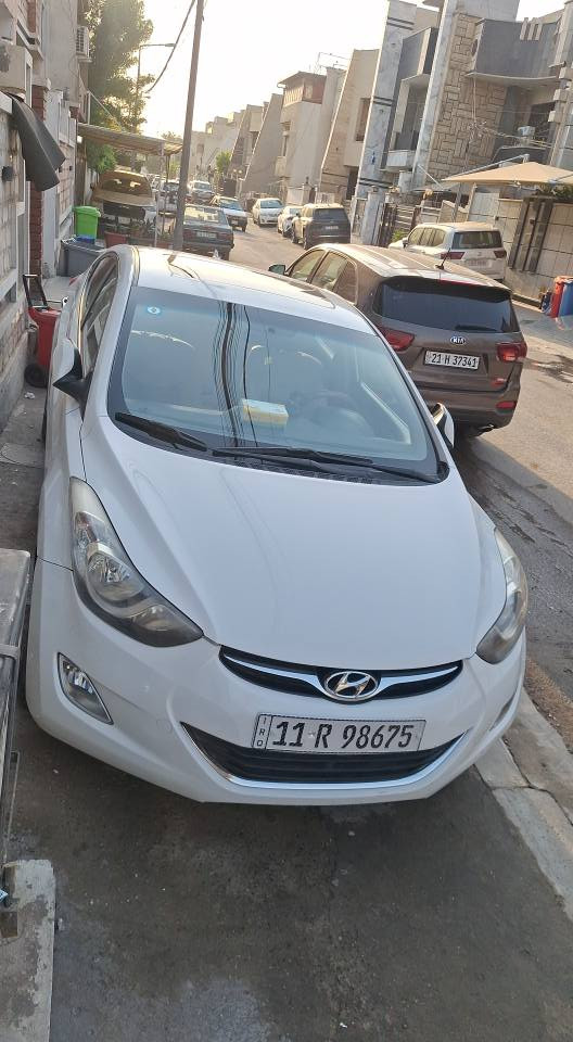 سلام عليكم...
للبيع فقط النترا خليجي مضلع ماشية ٨٤ الف بيه بارد جاملخ وقليل من الباب الأيمن طخة وطلقة بالقمارة 
والمحرك صوت خفيف مع تبخير من القبغ السعر 12000الف دولار 
الشراي يتصل رجاء 
***********
