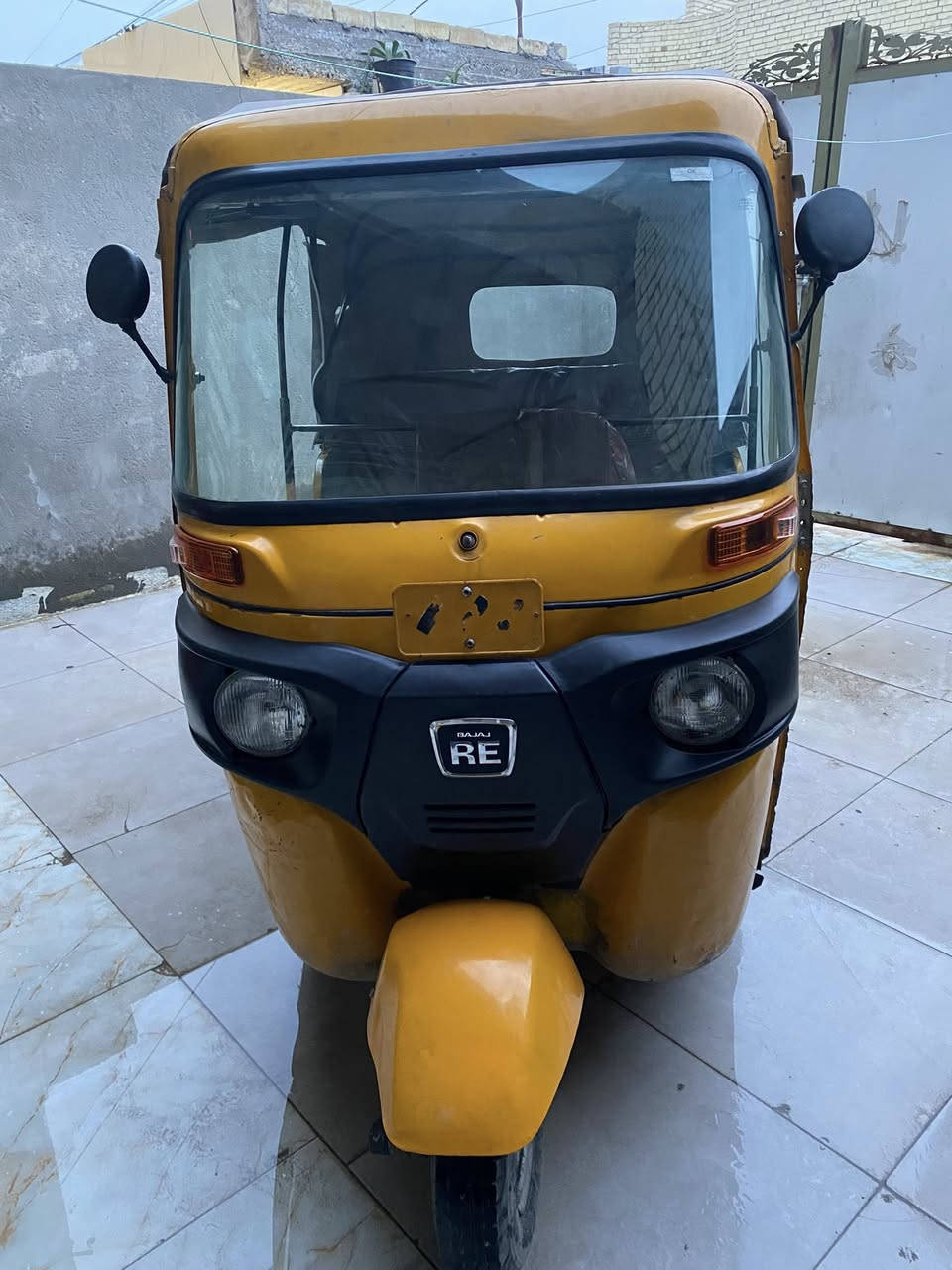 سلام عليكم تكتك موديل 2019 شهر 11رقم سنويةنكليزي  تحويل ثاني  يوم لا تنقيص ولا تبخير بيها بس دوسات  معمره   مامصبوغه  السعر 5800 بيها مجال اتصل ***********
