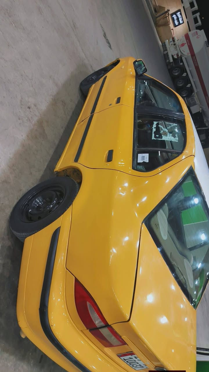 السلام عليكم
سمند 2011.مكينه كير مكفولات 
تخم تاير صدر خلفي جديد 
كهربائيات كلها شغاله
لايت زنون 
رقم واسط سنوية ل2028
مكاني كوت 
للاستفسار ***********
