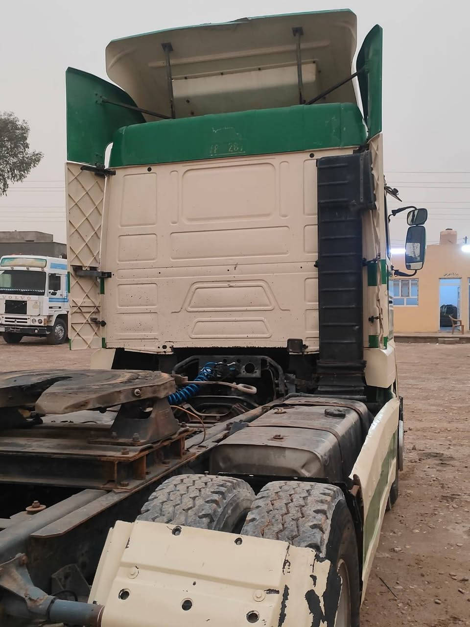 سلام عليكم للبيع سكانيه بطه موديل 95 رقم كركوك سنويه 27 مربوطه عربانه 4 محاور شرط التحويل محرك 143 السعر 120 البيع مستعجل المكان الانبار القائم  للاستفسار الاتصال ***********
