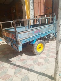 توكتوك • مديل ٢٠١٢ • أوراق أصلية