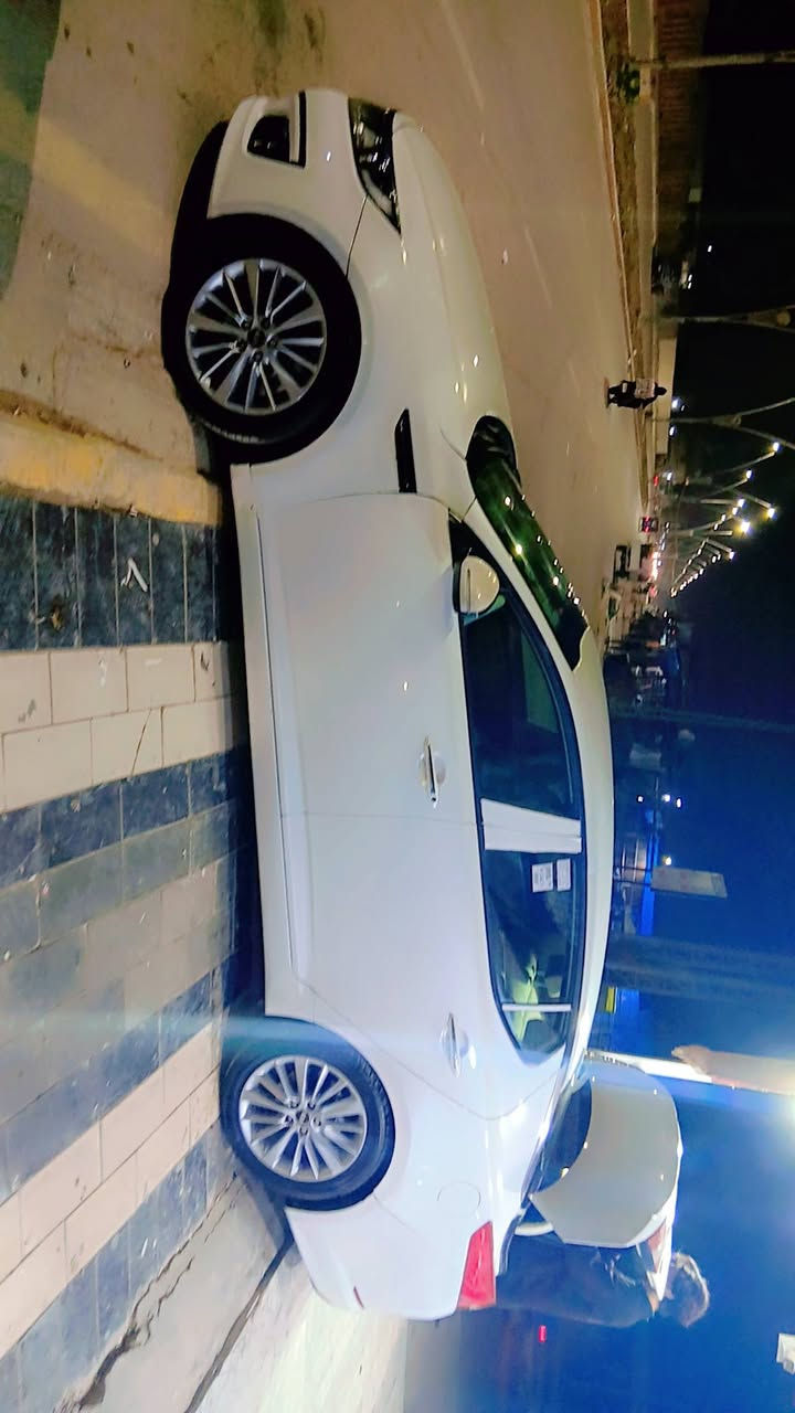 اوبتما مديل ١١ خليجي فول عده البانوراما رقم اربيل بيها قطعه ونص صبغ استفسار *********** السعر ١٠٦ وبيها مجال مكاني واسط نعمانيه مكينه ٢٠٠٠ بصمه مري شفط تبريد قطعتين  راعيها يريد تحويل السياره الف ما مطلوبه
