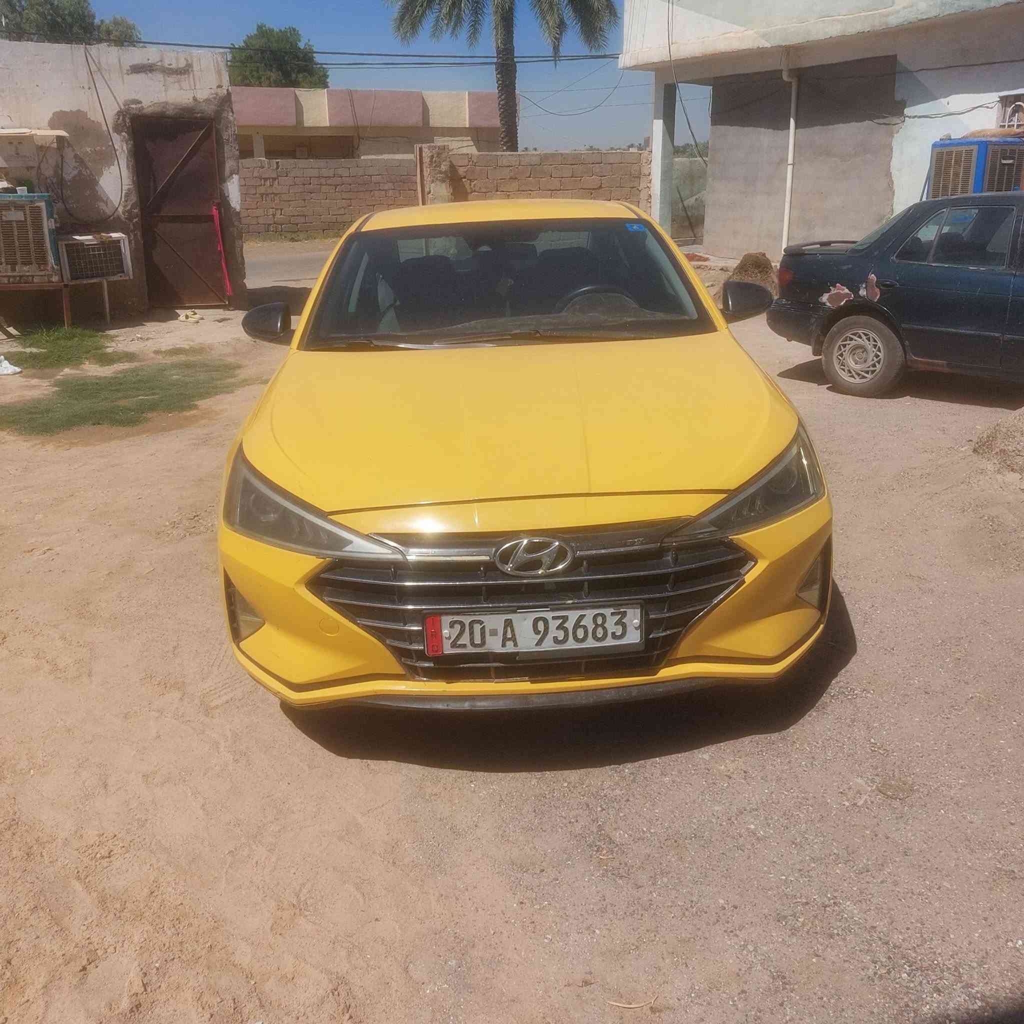 السلام عليكم النترا ٢٠ بدون تبديل تبريد انجماد محرك كير مكفولات علا وضع الشركه حادث خشم البنيد وشويه فقط وعندي سونار بيه مصفر غرامات وهيء السياره احله من الصوره فول عده الفتحه حاكيه لادار خلفي وامامي كله شغاله وبعد بيه مواصفات هواوي السعر ١٢٨ وبيه مجال حك الجيه مامتواجد على فيسبوك هاذ رقمي وادلل ***********

