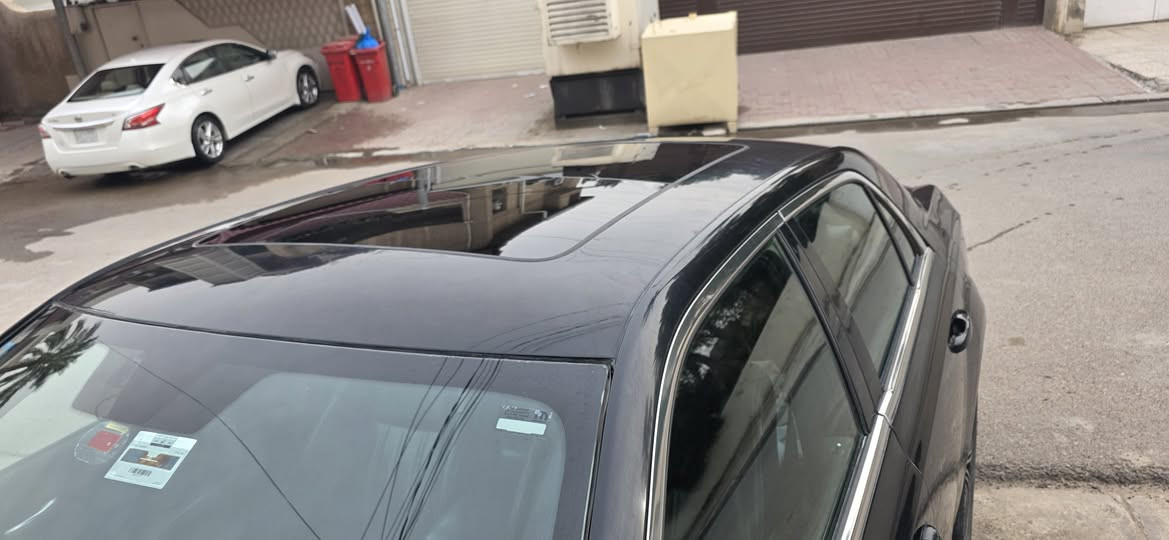 السلام عليكم و رحمة الله و بركاته
Chrysler 300s 2014 AWD
كرايسلر اوباما 300 اس موديل 2014

ماشية km65000 خمسة و ستين الف كيلومتر

ب اسمي سنوية جديدة 2024

بيها طخات بسيطة

السيارة بيها جامة البك لايت مكسورة

محرك مبدل بال2018 الي ماشي عليه حقيقي 25 الف كيلو

كير و مكينة صدر السيارة ان شاء الله مبيها مشكلة

السيارة يمي من ال2016 و كلها على ايدي
صور الحادث موجودة

السعر 19500$
تساطعش الف و خمسمية دولار امريكي

السيارة رقم بغداد
رقم الهاتف ***********
المكان بغداد الكرخ
