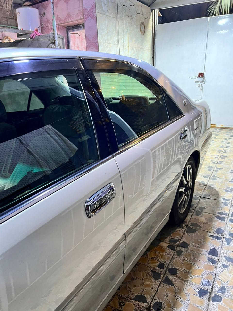 مكلف بنشر 
جمرة
 محرك 2500
موديل 2001
تلث دكم
تنته وبرده خلفيه ويلكب نجمه 
كهربائيات السياره كلهه شغااله 
كفاله عامه من الدعمه والصبغ 
كفاله بالاصوليات 

السعر 160
الي مو شراي لا تتصل
***********
