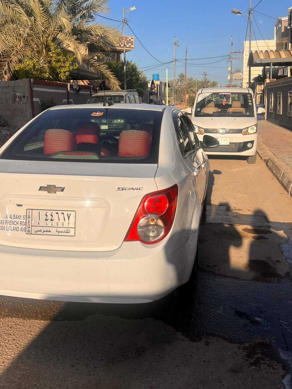 السلام عليكم شوفرليت سونك موديل 2016مكينه 1800مكينه وكير وحداديه وتخم تايرات جددالتبريد ثلج والتدفئه  كهربائباته شغاله من الدعاميه للدعاميه السياره جديده  ربع دينار مذب عليه السياره بيه الجاملغ والبنيد ونص باب الصدر بدون ضربه  السنويه جديده  لل29 السعر ٦٨ وبيه مجال للشراي مكاني كربلاء طويريج الاتصال على الرقم *********** الشراي يتصل رجاءآ
