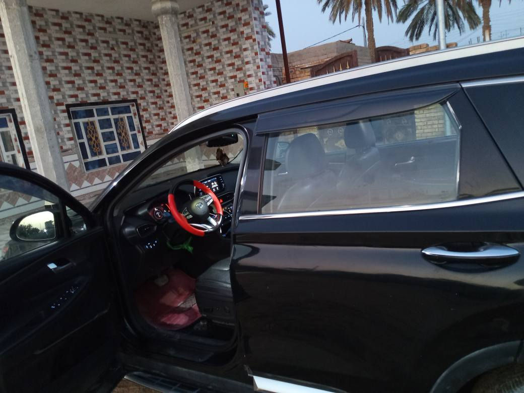 مستعجل على بيع عندي مريض سنتافيا فول مواصفات للاخير جاهزه ونضيفه الف دينار متصرف عليها مديل 20 اسود محرك تيربو المرغوب سياره فول كلشي بيها ماخذها 194 وريدها بسعر 155 لان مستعجل والله سياره تاخذها تدعيلي كلشي ماناقصه ماشيه 73 وقتصاديه ومناسبه تفاصيل اكثر على واتساب *********** الشطره, ذي قار
