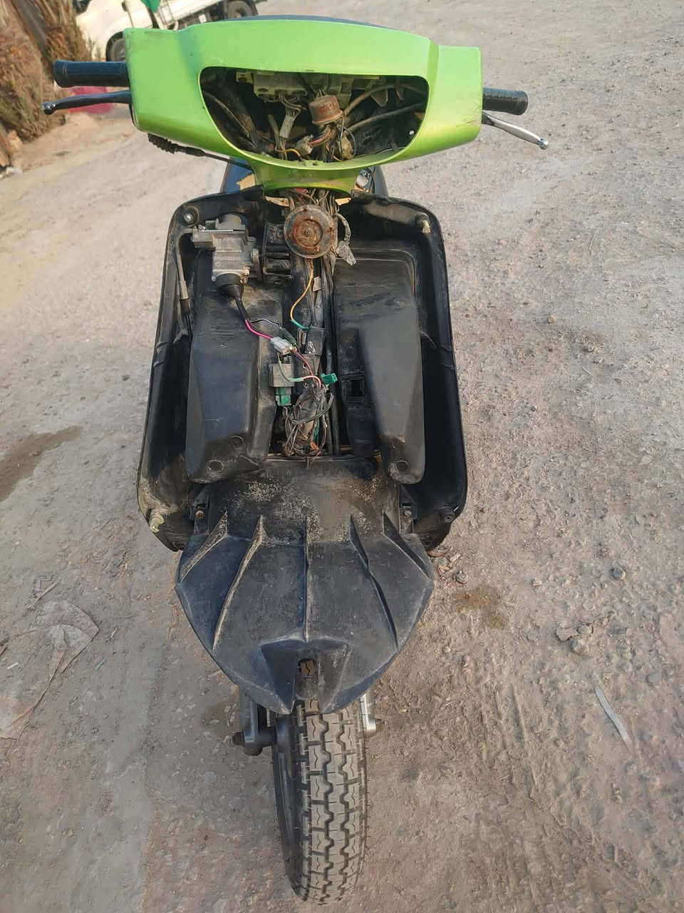 فراشه مكينه شغاله نقص جوزه دبلات شغاله سوادها نضيف تايرات جدد ابيع كوم حديد مكاني الاسكان السعر 150 قفل.‏‪***********‬‏
