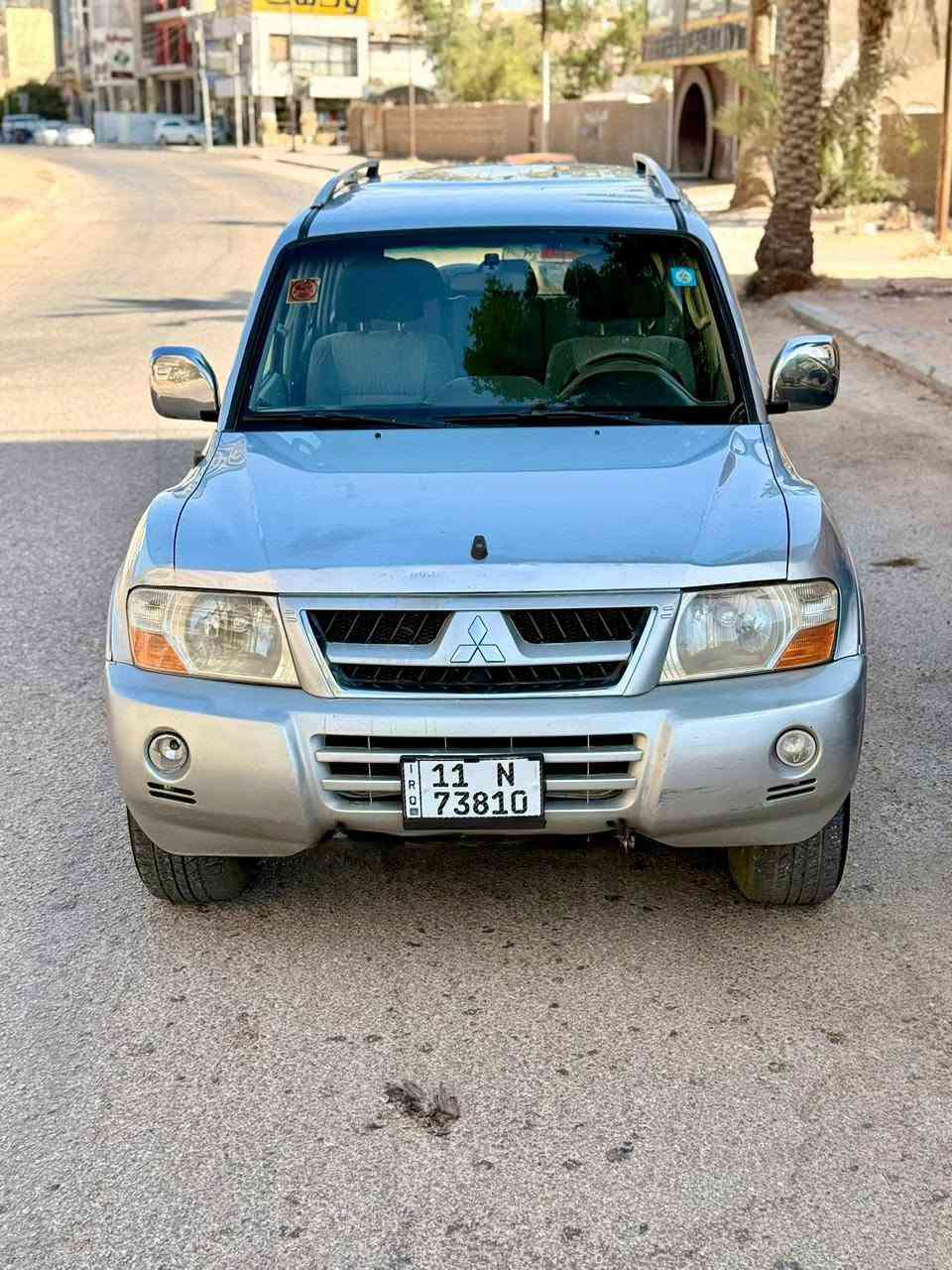 باجيرو 2006 خليجي السعر 84 وبيها مجال الاستفسار *********** مكفوله كفاله عامه ضربه وصبغ وتبديل شرط السونار مواصفات 7 راكب 3 قطع تبريد فور ويل محرك V6 المرغوب محرك وكير كفاله تبريد ثلج تخم تاير جديد حداديه جديده السياره جاهزه من اي نقص رقم بغداد الدولي بسمي سنويه جديده تحويل ثاني يوم (مكاني كربلاء )
