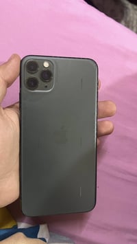 ١١ برو ماكس ذاكرة ٢٥٦  بطارية ٨٦  مبدل شاشة +اهتزاز كامره  فقط بالبورت...