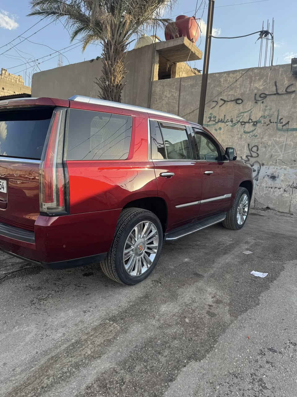 كاديلاك 2018 جديدة ماشية 85  . السعر 350 للتفاصيل اكثر على الرقم ***********📞
