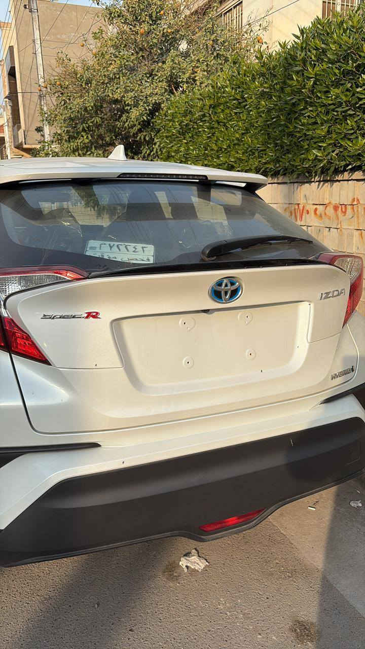 تويوتا كرولا chr خليجي هايبرد تجميع الصين موصفات عاليه كوالتي عالي جلد كراسي وبطانه ودشبول ودركه جلد  اصلي كرسي كهرباء محرك الفين  عدسات زينون بلادي سلايد روف كرس سرعه وتحكمات  السعر 175 وبيه مجال بسيط المنصور / خلف محطة ابو جعفر ***********
