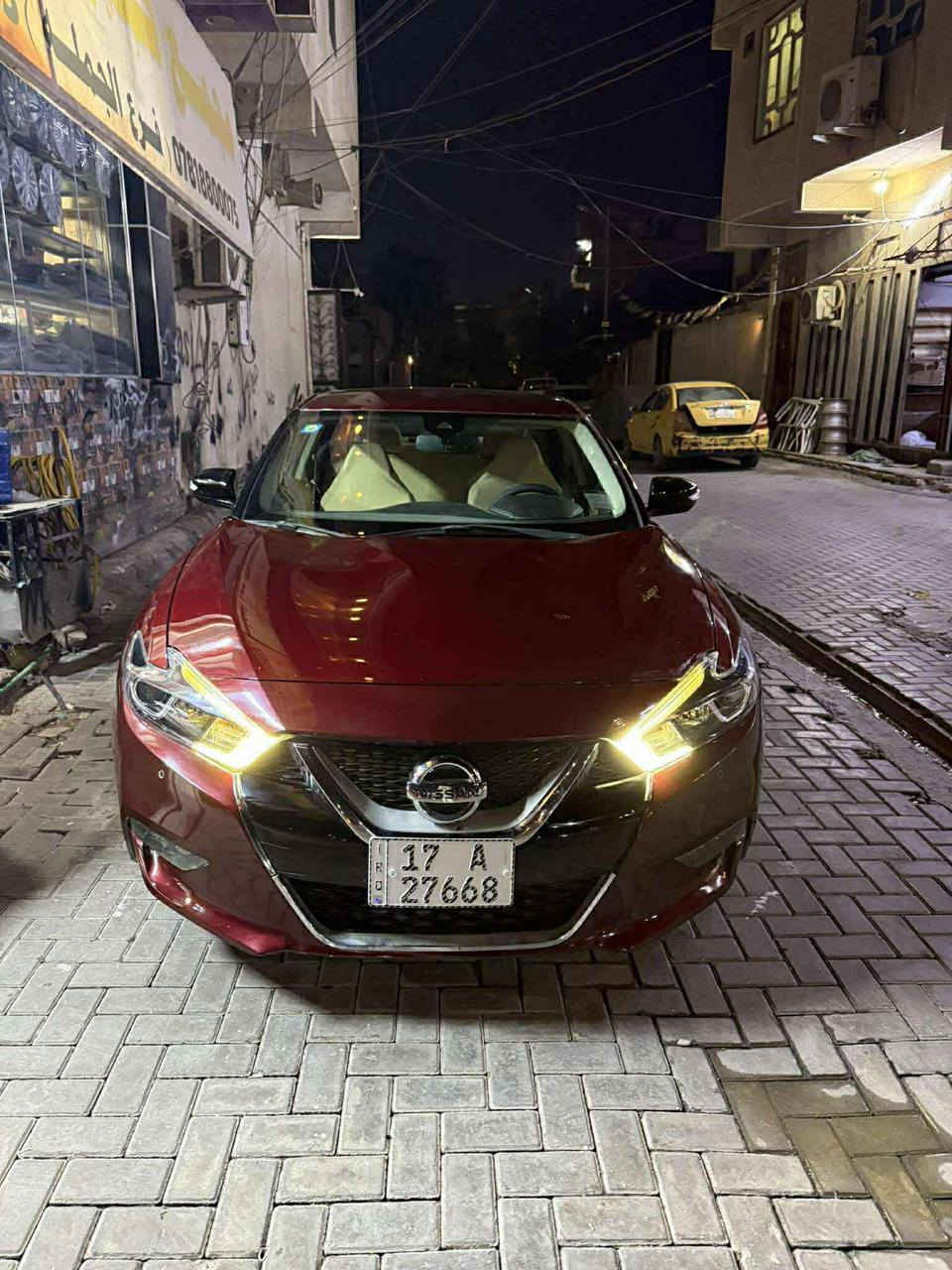 نيسان مكزما 2017
حادث امريكا تبديل صندوك وصبغ الجاملغين الخلفيات بدون ارباك 
ماشيه 170كيلو متر 
بسمي محرك مكفول 6سلندر 
كير مكفول 
تبريد وتدفئه شغالات 
ولا كلوب بالدشبول 
كهربائيات فول ولا دكمه عطلانه 
للتواصل ***********
موجود ع الفيس و الوتساب. 
سعرها 110وبيها مجال بسيط سعر اكسنت 
السيارة جلد كشنات كهرباء تدفئه كشنات 
تحكم ستيرن بصمه شاشه ماوس 
اسف ع الاطاله السماوا, المثنى
