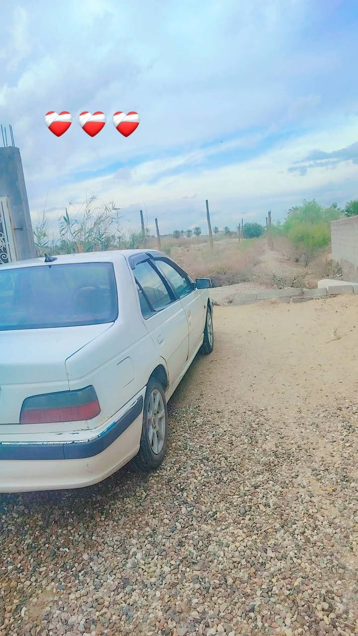 بيجو بارس مديل 2012 رقم بصره مكينه وكير مكفولات كهربائيات كله شغاله تبريد شغال حداده تعبانه السياره بيه خياسات بس مو هواي دواخله نضيفه سنويه 2027 السعر 30 هاتف ***********
