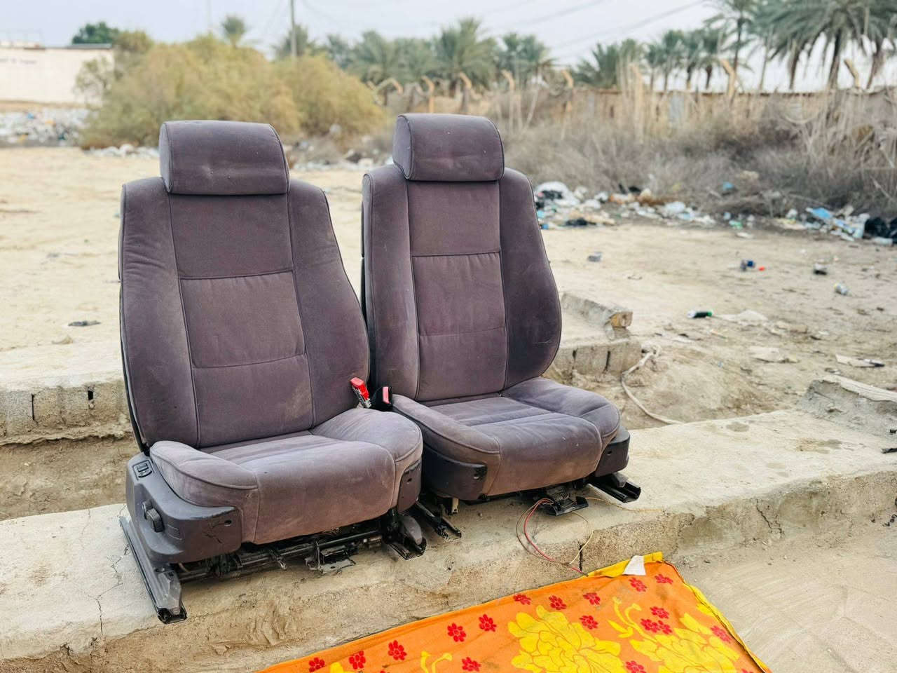 السلام عليكم من رخصه الأدمن الخال ميثاق الحلاوي متوفر للبيع غراض كاسحه كشنات وبطاين نواعم لايتات بك لايت ضفاير بدي خفاش موديل كامله مابيه فيشه مكطوعه حته سستم ارباك برده وياه وضافير البوب وياهه شفت ستيرن دركه وتحكم وجوزه يدات مال موديل 2000محرك 44 داينمو هوه المكان بابل الحمزه الغربي للاتصال *********** واتساب اوخاص
