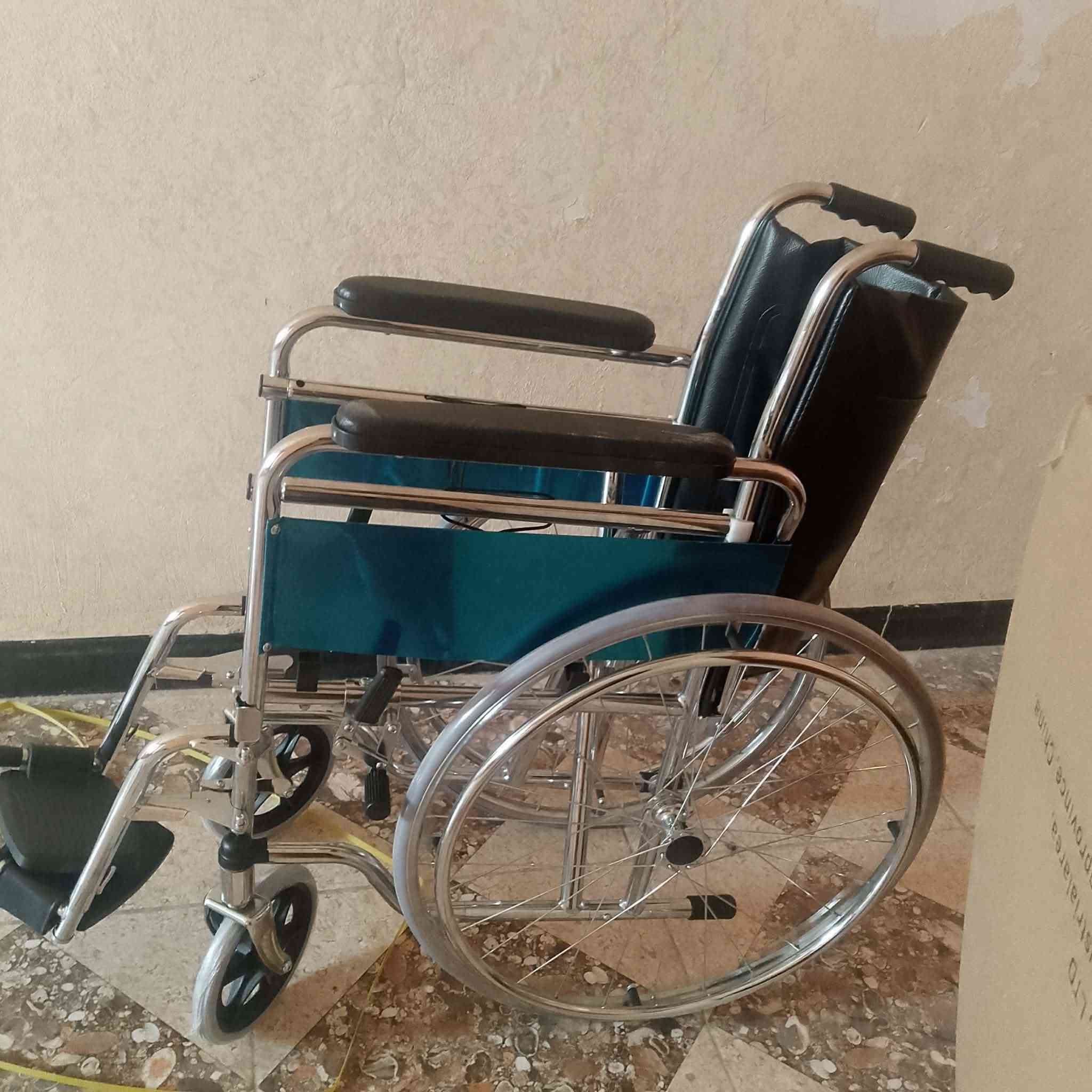 عربانه معوقين جديده بالباكيت سعرها 140 الف
الاستفسار مراسلةخاص او الاتصال على الرفم  ***********
