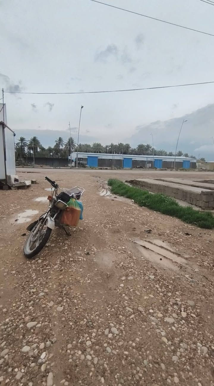 قطع1500م دونم تجارية خلف الجملون قرب غسل الاحيمرمقابل جملونات اپو كامل***********
