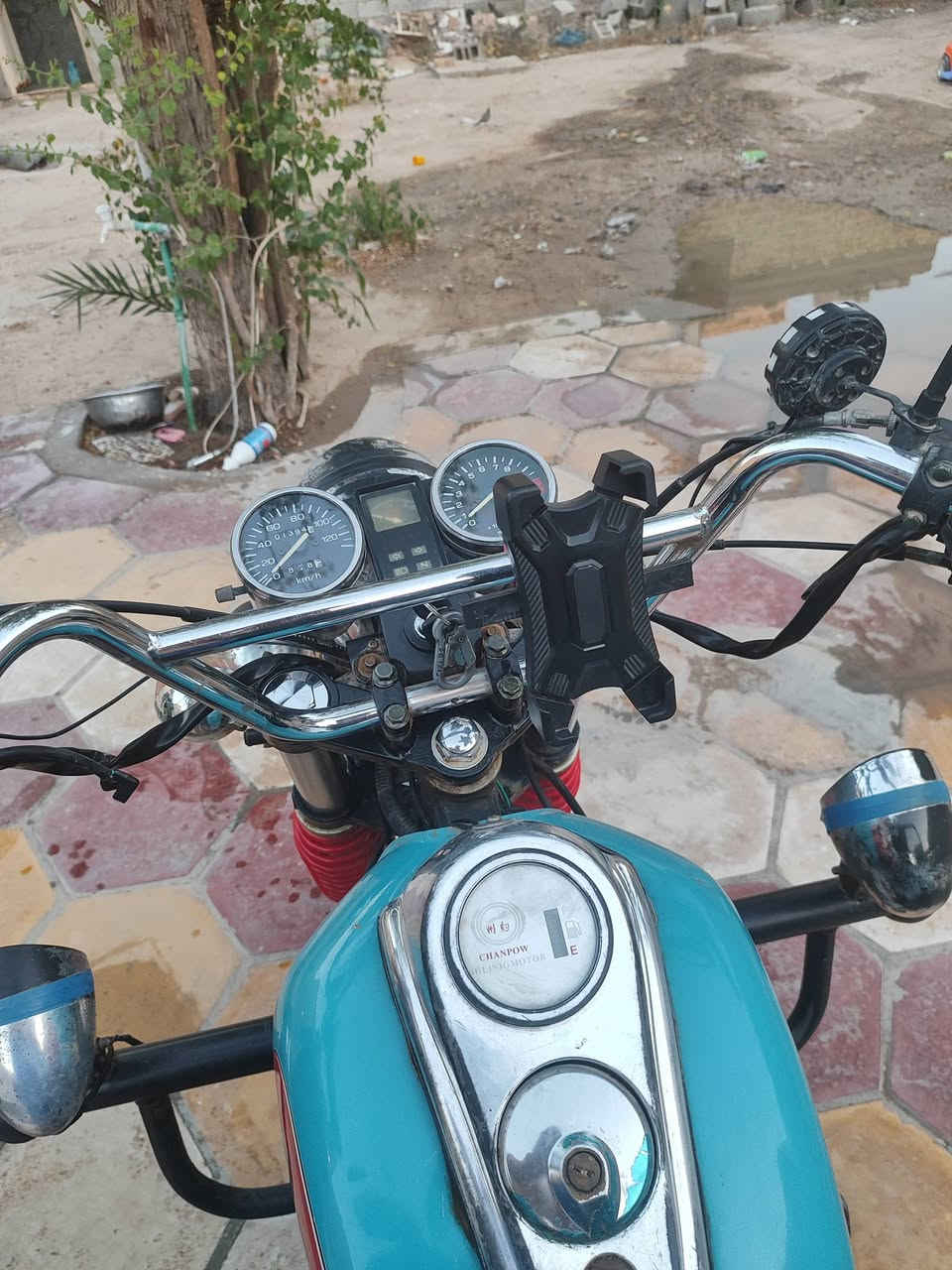 سلام عليكم 
السعر خاص 
ستوته 23 طالعه بل 24  رقم وسنويه باسمي دوانيه رقم دولي 
مسويله هزه وكامله الهزه مسويه بشهر العاشر العام مثل ما موضح بصوره كدامكم 
ستوته كامله مكمله مكفوله قطره صبغ مابيه 
كهربائيات شغاله دبل اشاره 
عداد شغال سرعه وبريك. كدام شغال
سبير وجك وياها 
 الستوته كامله ما عايزه برغي مكاني 
النجف كوفه شارع المعمل 
*********** 
الستوته ابيعه شرط التحويل من
