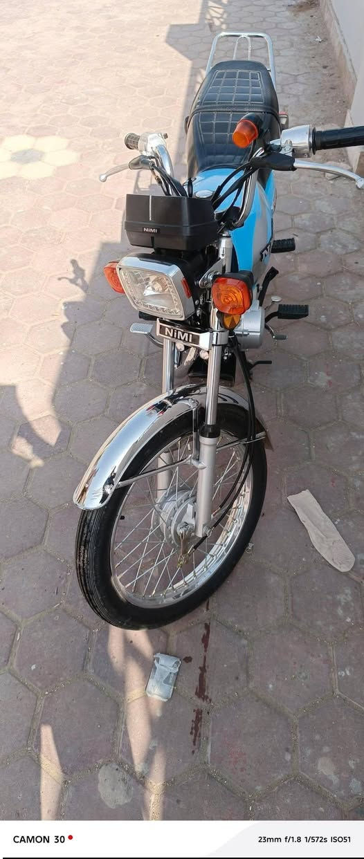 سلام عليكم نامة مديل 27 اوراق سكنر 6 مستخدمة شهر مكفولة كفالة عامة من كلشي سعرة 700 وبية مجال شراي اتصل وتدلل ***********5
