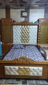 غرفه نجارة ضخمه وجديدة للبيع مليون و٦٠٠ وبي مجال للشراي 07704565855