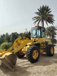 كوماتسو • حجم ١٠٠ • نجف بسمي