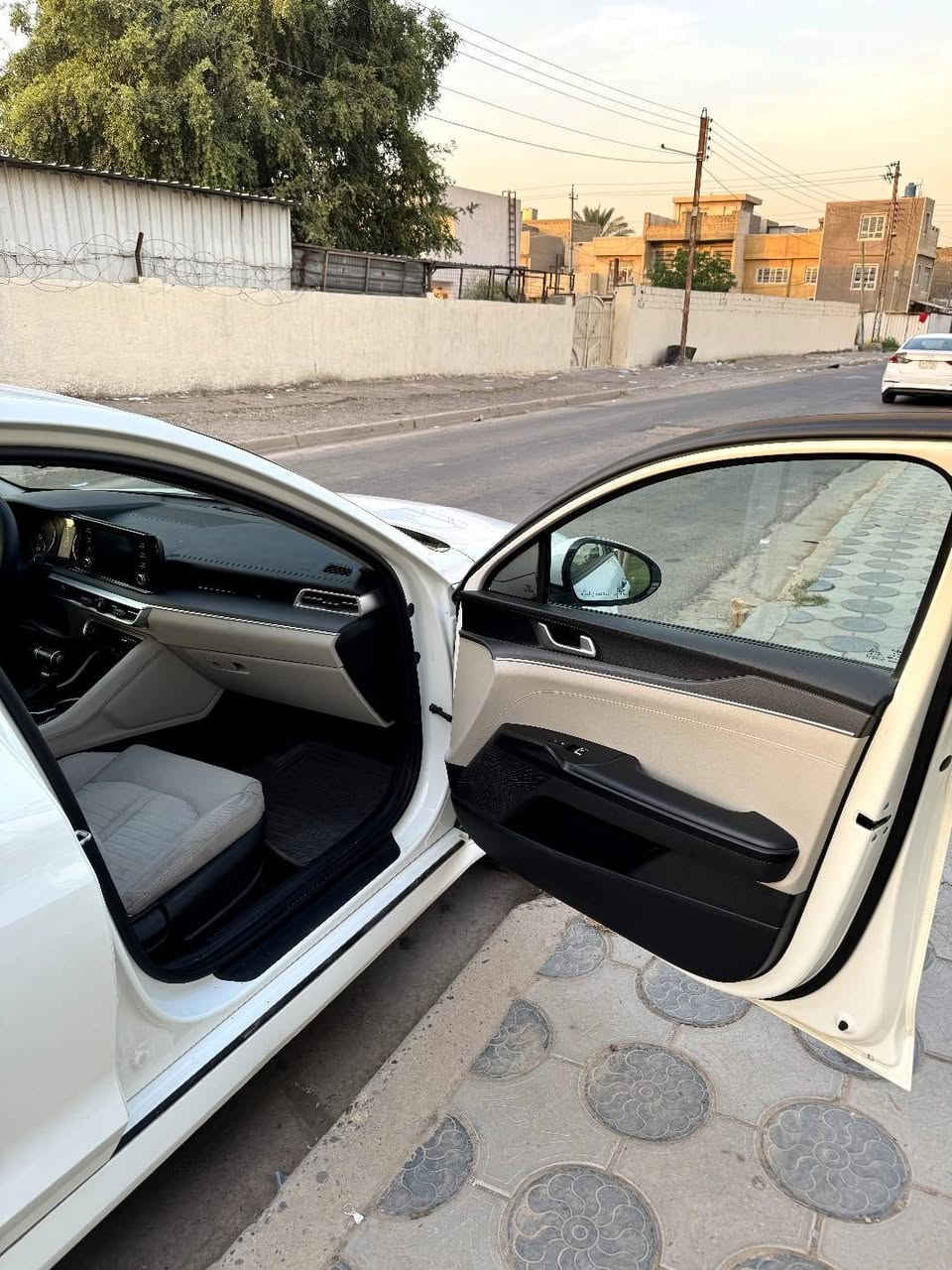 K5 خليجي لبيع بدون مراوس ضمان شركه الدوليه رقم بغداد محرك 2000 دوش سياره مواصفات عدا الفتحه  سونار موجوده الشراي الاتصال برقم ***********
