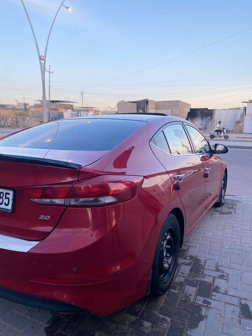 السلام عليكم
النترا خليجي 16 شكل 17 بيها خشم البنيد صبغ بدون فتح 
فول مواصفات 1/1 
بصمة 
فتحة 
مكينة 2.0
داخل جلد 
ترايش نيكل 
تبريد قطعتين 
وياها تخم ويل كب حجم 17 كروم الاصلي 
لايت زنون 
اربيل بااسم شركة سنوية مامنتهية 
مكينة كير كفالة من كلشي 
١٣٤ $وبيها مجال بسيط/ ***********
