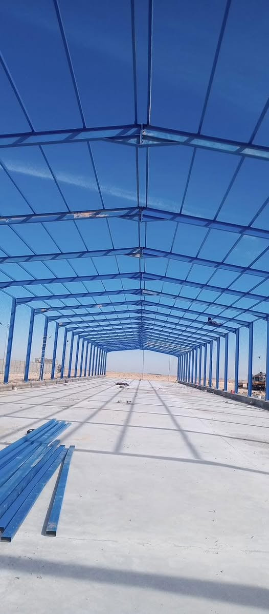 السلام عليكم مستعدون لعمل كافة الجملونات والمخازن وقاعات الدواجن والكرفانات والمسقفات باشراف مهندسن وباسعار مناسبة 
ابو اسعد 
اللاتصال ***********
واتساب ***********
